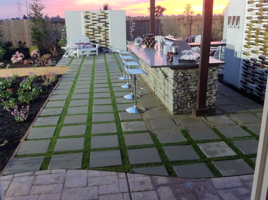 Yard Crashers - Artificial grass patio stone project